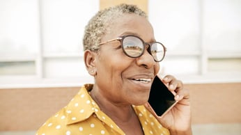 CR-Electronics-Inlinehero-cellphone-plans-for-seniors-0518